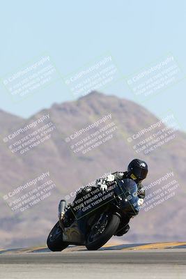 media/Apr-13-2024-SoCal Trackdays (Sat) [[f1617382bd]]/5-Turn 9 Entry (1050am)/
